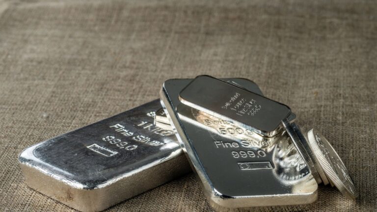 How to Tell the Difference Between Real and Fake Silver: Top Tips and Tests