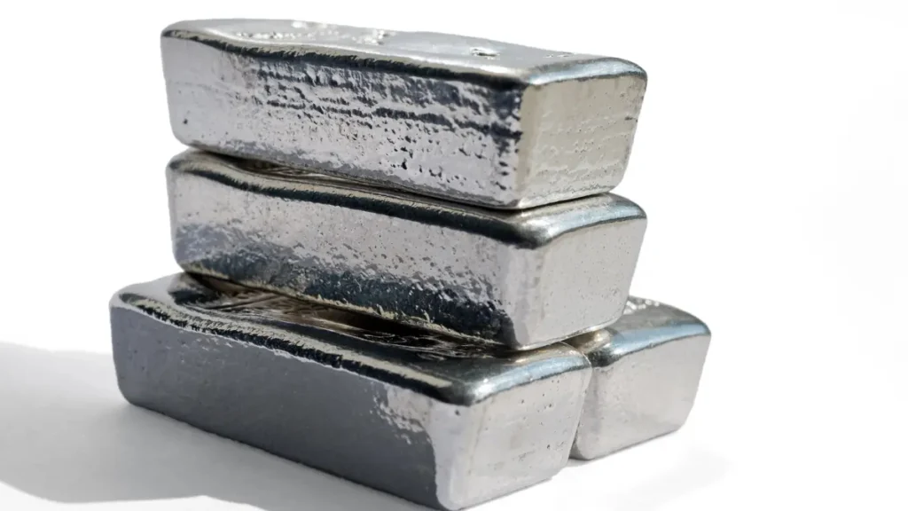 Silver Purity Explained: Fineness, 999 vs 925 and How to Check It