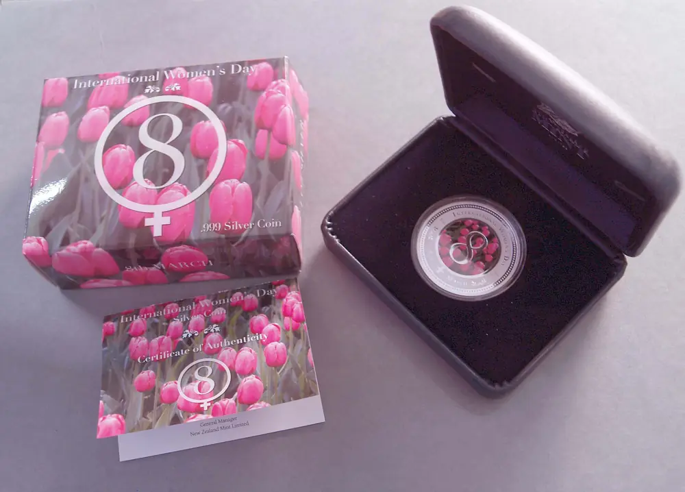 Proof gold coin in a presentation case